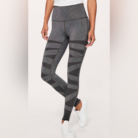 lululemon athletica Pants - Lululemon Wunder Under Tech mesh leggings – Size 6